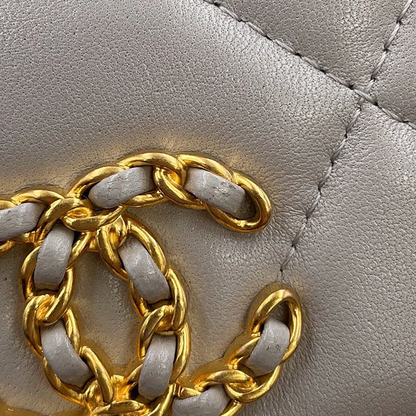 シャネル チェーンウォレット CHANEL19 フラップコンパクト コインパース ラムスキン AP1787 CHANEL 財布 小銭入れ