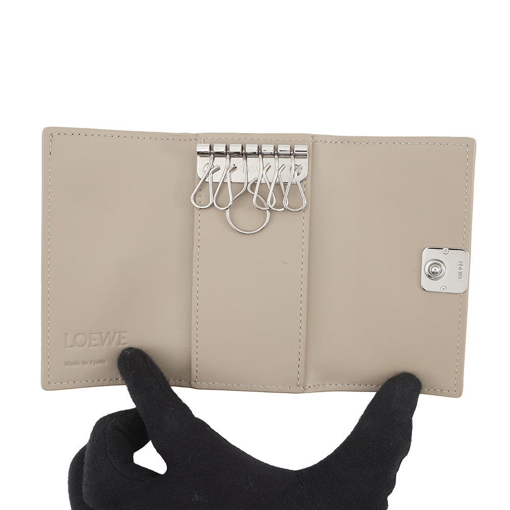 ロエベ キーケース アナグラム カーフレザー 6連 スペイン製 総柄 ベージュ すぐ届く！LOEWE（ロエベ） アナグラム 6連 キーケース (LOEWE/キー