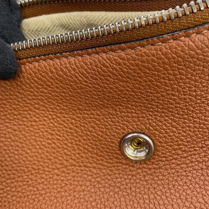 ロエベ ボディバッグ アントン スリングバッグ レザー B511A09X06 LOEWE ブラウン