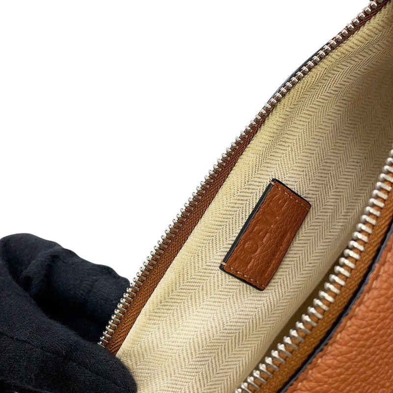 ロエベ ボディバッグ アントン スリングバッグ レザー B511A09X06 LOEWE ブラウン