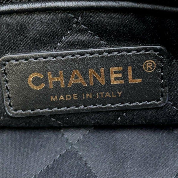 シャネル ハンドバッグ CHANEL 22 マトラッセ スモール シャイニーカーフ AS3260 ショルダーバッグ ポーチ付き 黒