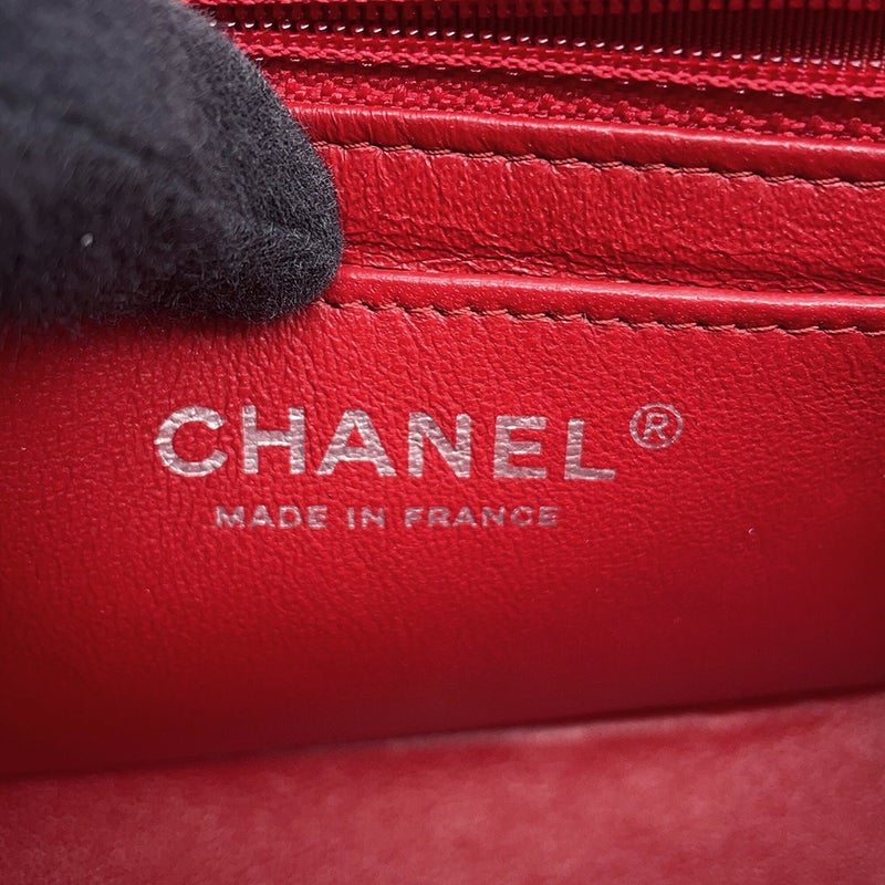 シャネル チェーンショルダーバッグ ミニマトラッセ ココマーク ラムスキン A35200 CHANEL ミニマト