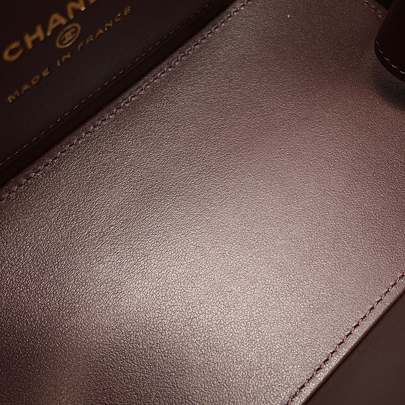 シャネル チェーンショルダーバッグ バニティケース ココマーク マトラッセ キャビアスキン AP1341 CHANEL 黒