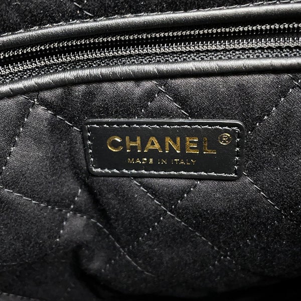 シャネル ハンドバッグ シャネル22 カーフレザー AS3261 CHANEL バッグ ショルダーバッグ 黒