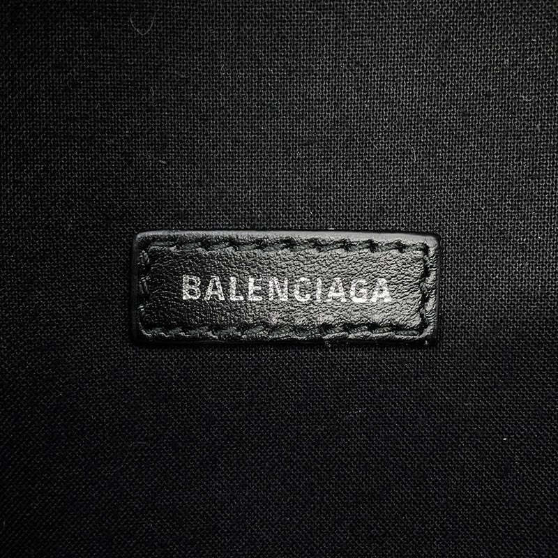 バレンシアガ ボディバッグ エブリデイ ロゴ ベルトバッグ レザー 552375 BALENCIAGA 白