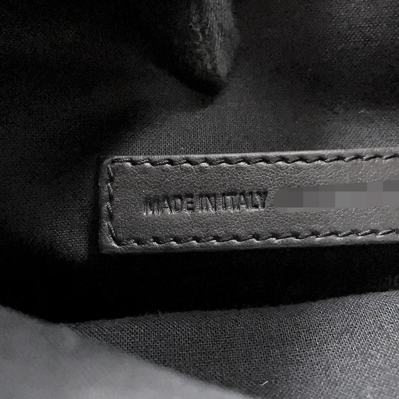 バレンシアガ ボディバッグ エブリデイ ロゴ ベルトバッグ レザー 552375 BALENCIAGA 白
