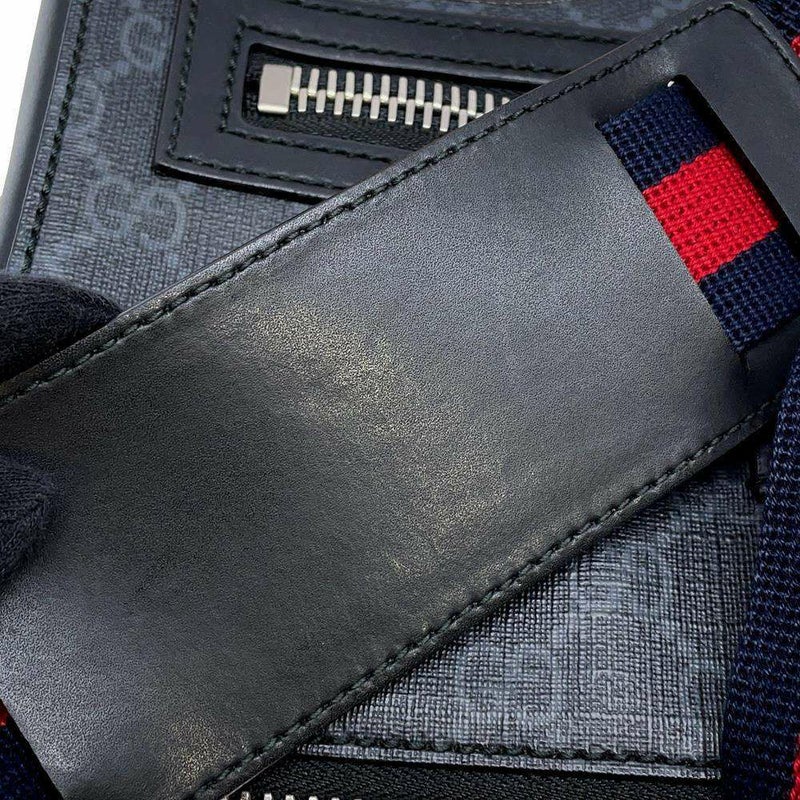 グッチ ショルダーバッグ GGスプリーム クーリエ メッセンジャーバッグ 474137 GUCCI バッグ メンズ 黒