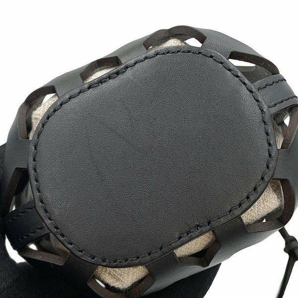 ロエべ ショルダーバッグ アナグラム カットアウト ポケット C922Y62X02 LOEWE 黒