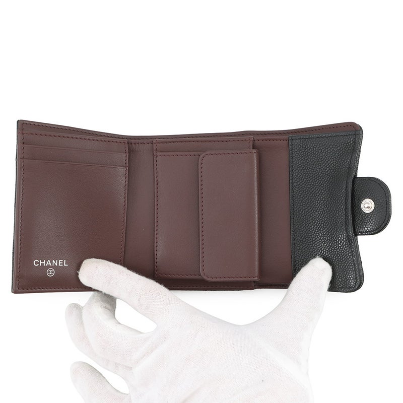 シャネル 三つ折り財布 マトラッセ ココマーク クラシック スモール フラップ ウォレット キャビアスキン AP0229 CHANEL 黒