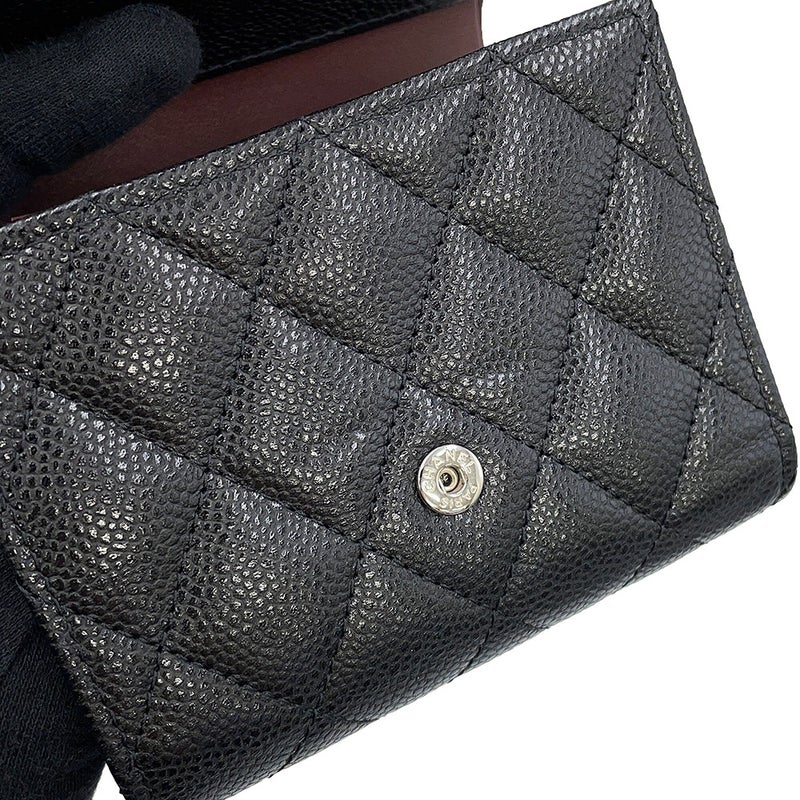 シャネル 三つ折り財布 マトラッセ ココマーク クラシック スモール フラップ ウォレット キャビアスキン AP0229 CHANEL 黒