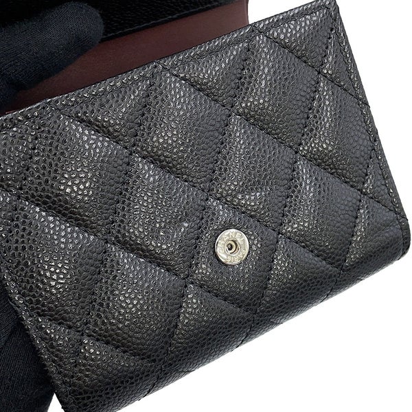 シャネル 三つ折り財布 マトラッセ ココマーク クラシック スモール フラップ ウォレット キャビアスキン AP0229 CHANEL 黒