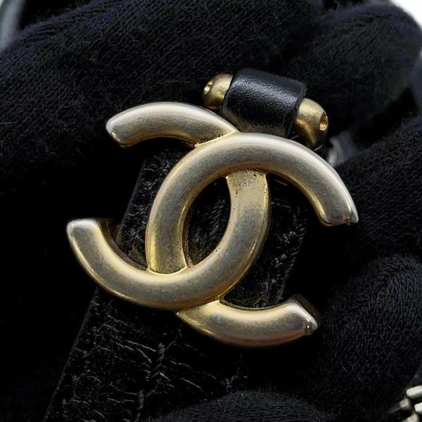 シャネル チェーンショルダーバッグ ガブリエル ドゥ シャネル スモール ホーボーバッグ フェルト A91810 CHANEL 黒