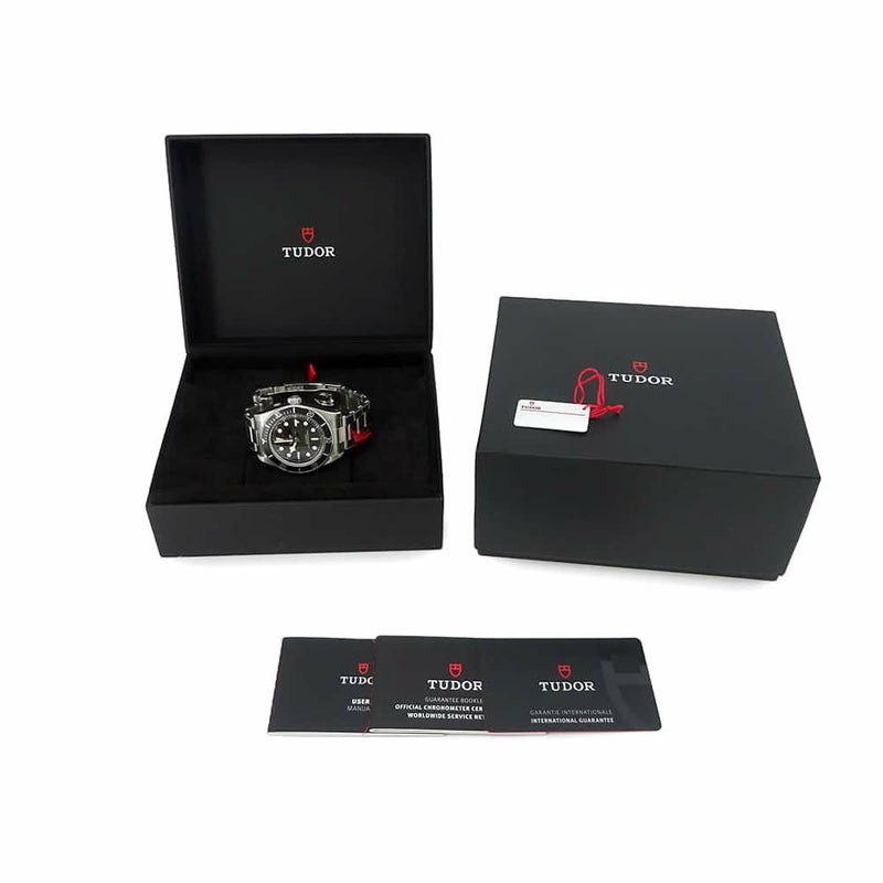 チュードル ブラックベイ M7941A1A0NU-0001 TUDOR 腕時計 チューダー 黒文字盤