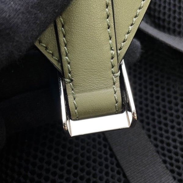 フェンディ リュック ナイロン レザー 7VZ037 SIU FENDI バッグパック イス付き