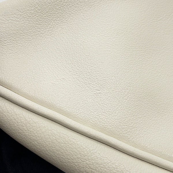 プラダ クラッチバッグ トライアングル レザー 1NE039 PRADA セカンドバッグ ポーチ 白