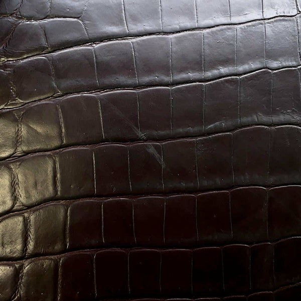 サルヴァトーレ・フェラガモ ショルダーバッグ ガンチーニ 型押しレザー 21 7708 Ferragamo