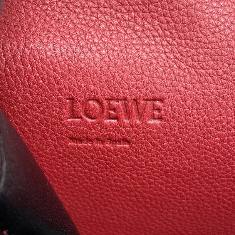 ロエベ ショルダーバッグ バルセロナ レザー 302.74NP39 LOEWE