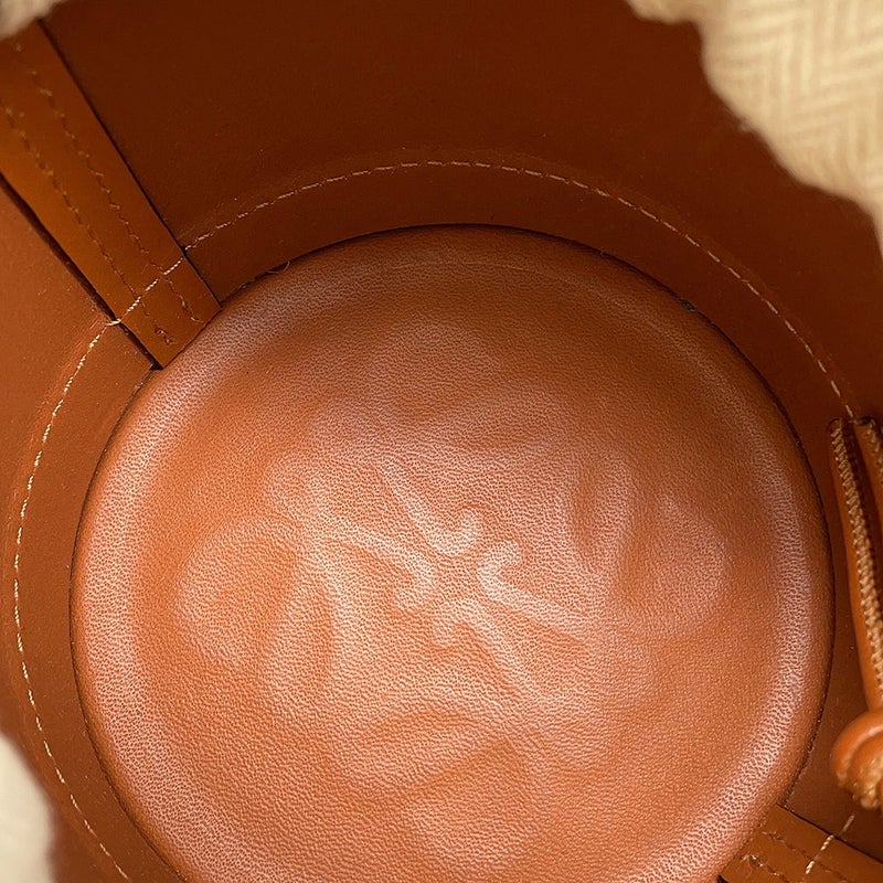 ロエベ ショルダーバッグ ジャルディニエ ポケット カーフレザー A630G43X01 LOEWE バケットバッグ ブラウン