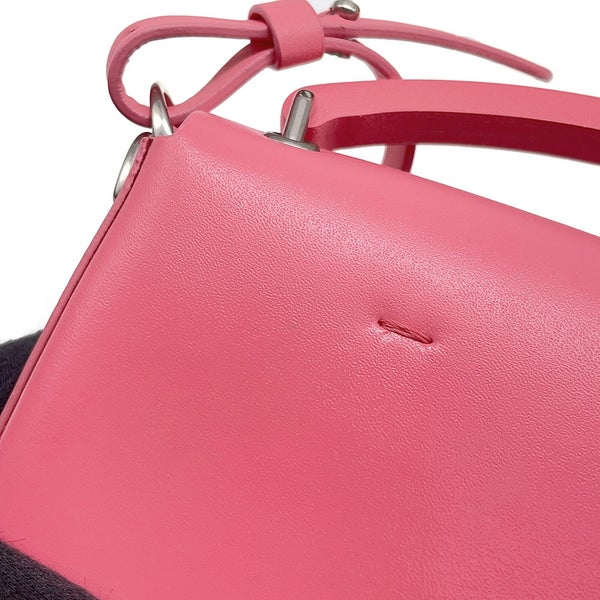 フェンディ ショルダーバッグ バゲット フォンポーチ パテント エナメル レザー 7AS142 FENDI 2way