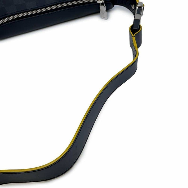 ルイヴィトン ボディバッグ ダミエ・グラフィット リンク バムバッグ N40276 LOUIS VUITTON ブラック 黒