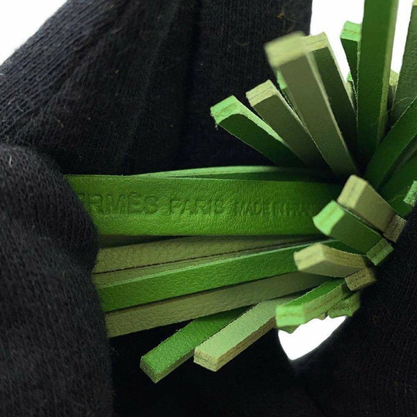 エルメス バッグチャーム シュエット ヴェールユッカ/ヴェールクリケット/ブルーフランス/ナタ/ブラン ラムスキン W刻印 フクロウ