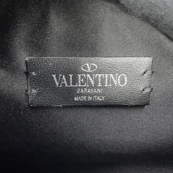 ヴァレンティノ・ガラヴァーニ クラッチバッグ VLTNロゴ タイムズ レザー WY2P0P09GTC VALENTINO 黒