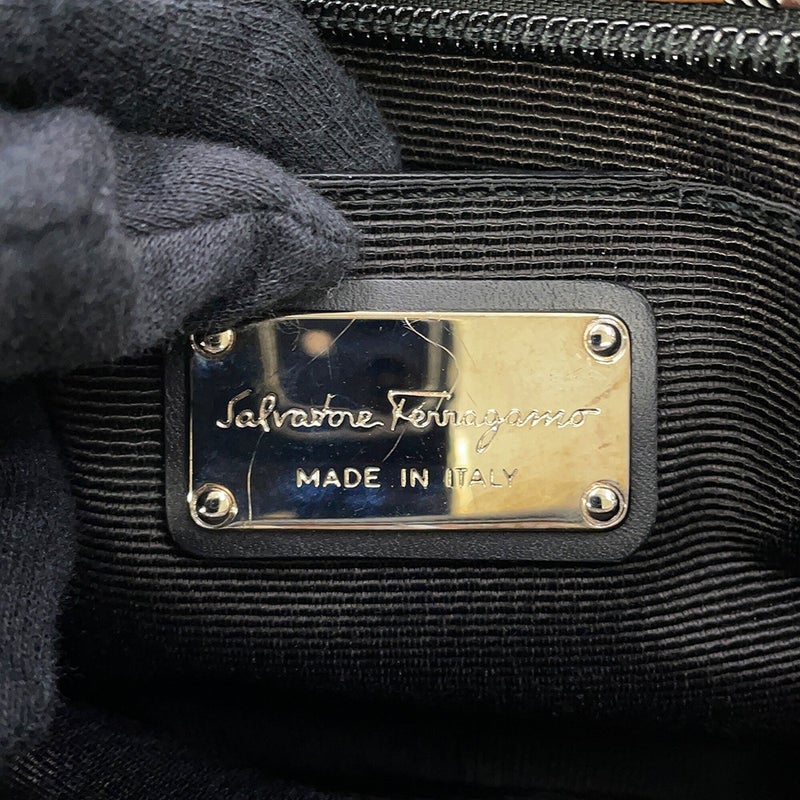 サルヴァトーレ・フェラガモ ハンドバッグ ガンチーニ PVC 21A507 Ferragamo