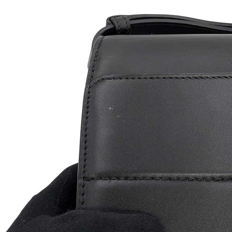 バーバリー ショルダーバッグ スニップバッグ スムースカーフレザー 80889161 BURBERRY 黒