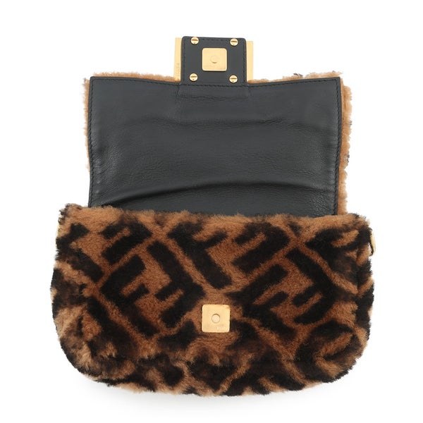 フェンディ ハンドバッグ ズッカ柄 バゲット ミニ ムートン/レザー 8BS017 FENDI 2wayショルダーバッグ