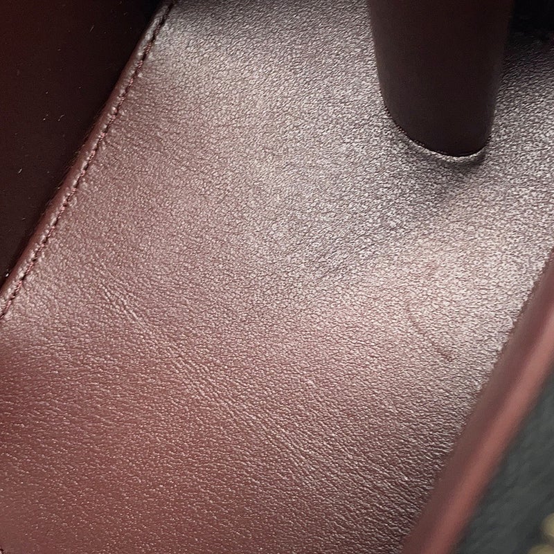 シャネル チェーンショルダーバッグ マトラッセ ココマーク バニティ キャビアスキン AP2158 CHANEL 黒