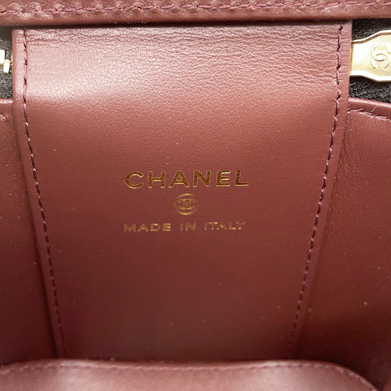 シャネル チェーンショルダーバッグ マトラッセ ココマーク バニティ キャビアスキン AP2158 CHANEL 黒