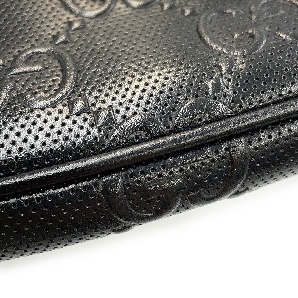 b*♡様 GUCCI ボディバッグ 黒 レザー グッチ 493869 メンズ グッチ GUCCI ﾛｺﾞﾌﾟﾘﾝﾄﾍﾞﾙﾄﾊﾞｯｸﾞ 493869 ブラック レザー メンズ