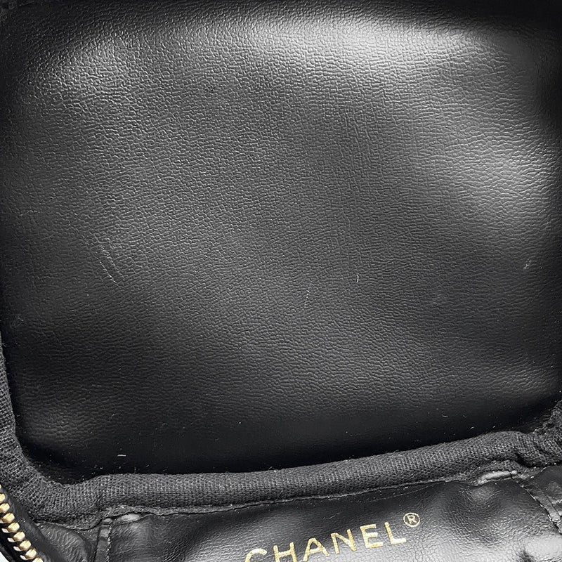 シャネル バニティバッグ ココマーク キャビアスキン 縦型 A01998 CHANEL 化粧ポーチ コスメポーチ 黒