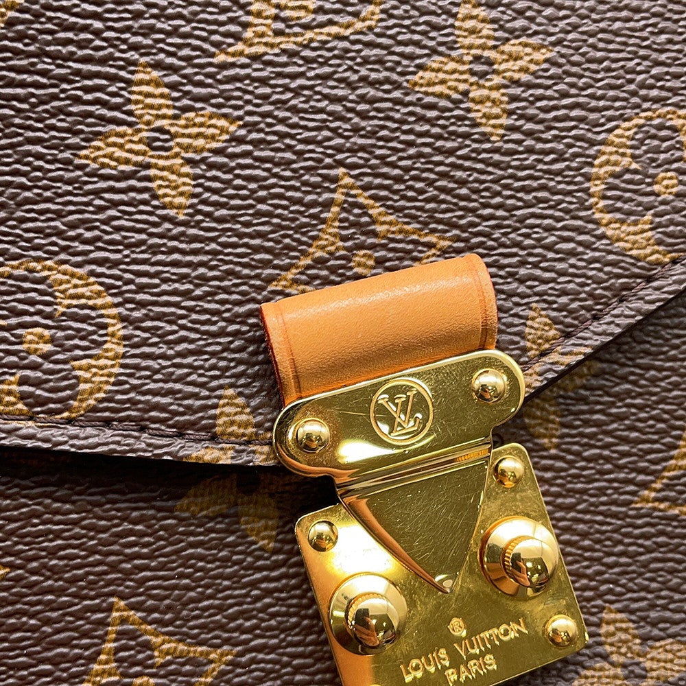 LOUIS VUITTON ルイヴィトン/ポシェットメディスMM/M44875/DR2***/ルイ・ヴィトン/Bランク/51【中古】 LOUIS VUITTON ルイヴィトン/ポシェットメディスMM/M44875/DR2***/ルイ