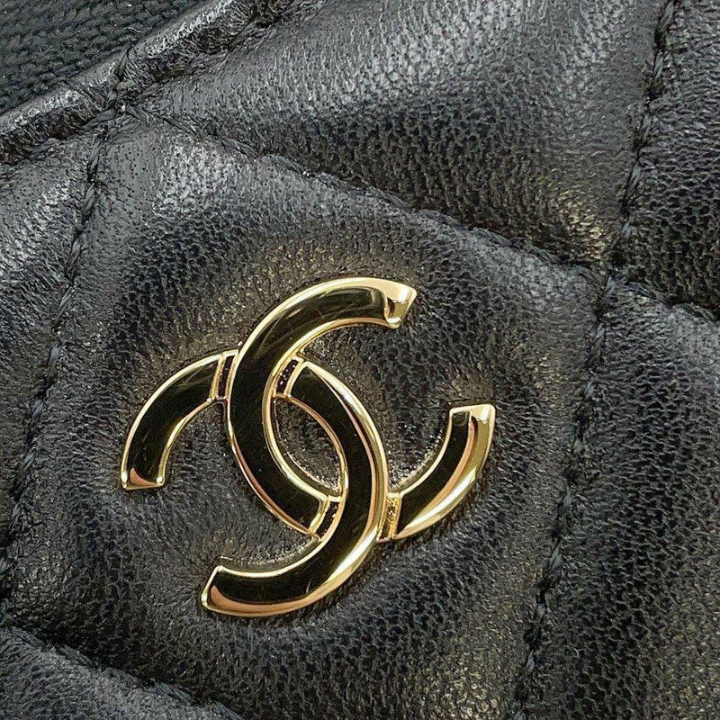 シャネル 長財布 クラシック ロング ジップ ウォレット ココマーク ラムスキン マトラッセ AP0242 CHANEL 黒