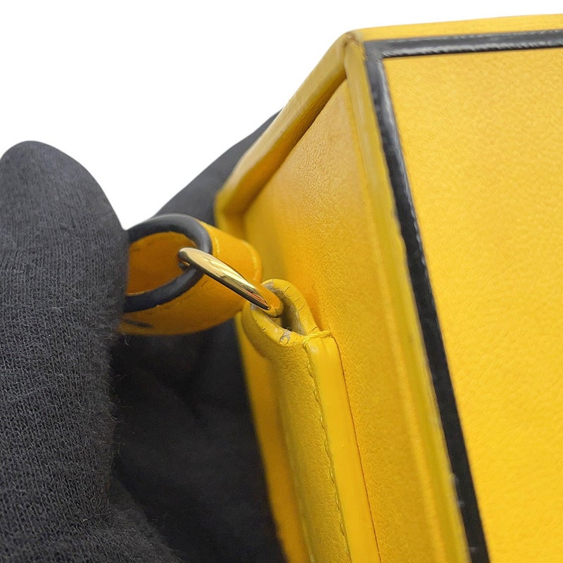 フェンディ ショルダーバッグ 縦型ボックス レザー 7VA519 FENDI