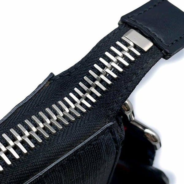 グッチ ショルダーバッグ GGスプリーム メッセンジャーバッグ 474137 GUCCI バッグ メンズ ウェブ 黒