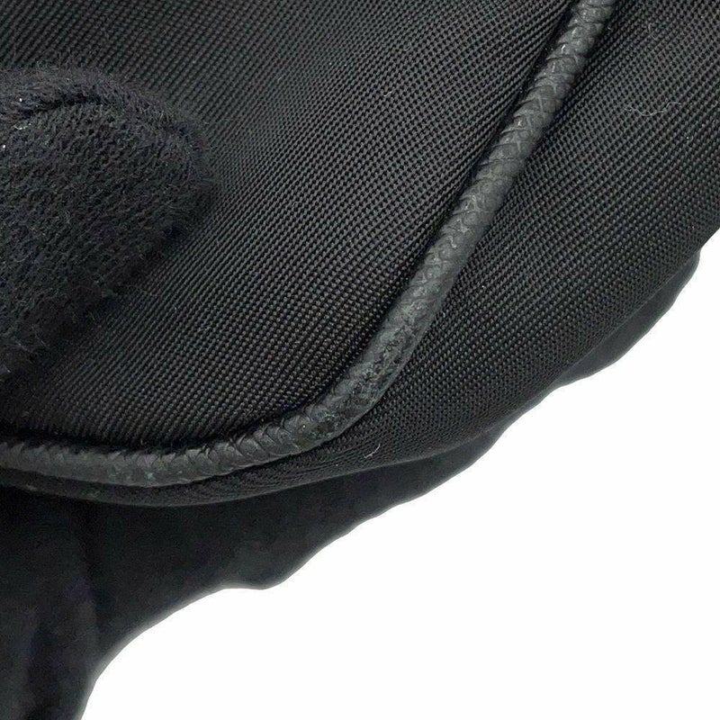 プラダ ショルダーバッグ トライアングルロゴ ナイロン 1BH933 PRADA 黒