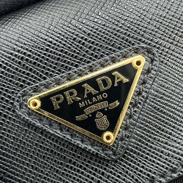 プラダ ショルダーバッグ トライアングルロゴ ナイロン 1BH933 PRADA 黒