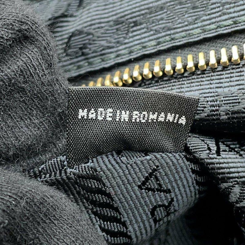 プラダ ショルダーバッグ トライアングルロゴ ナイロン 1BH933 PRADA 黒