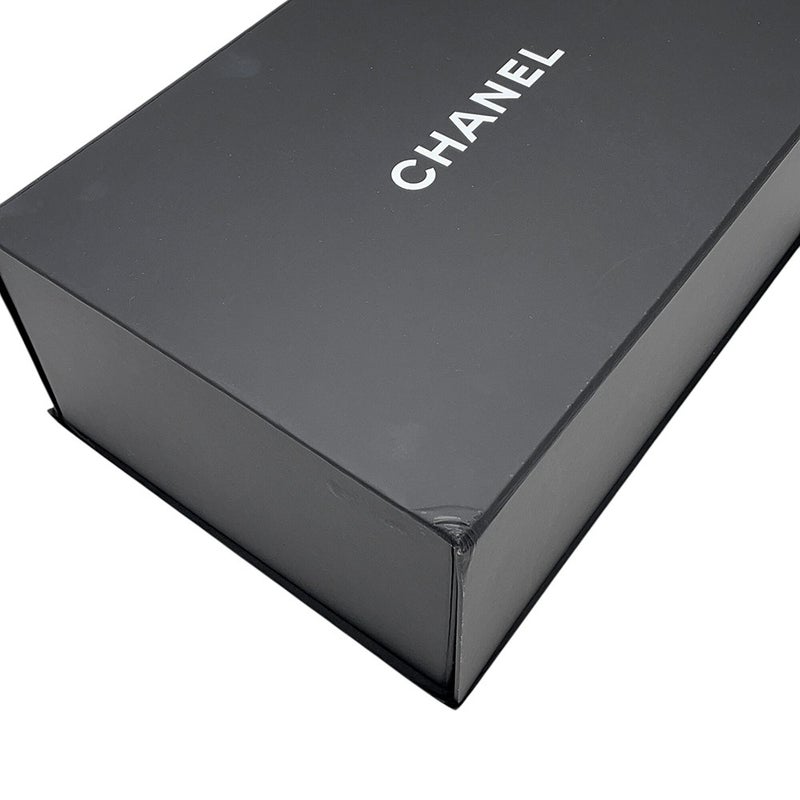 シャネル ショルダーバッグ カメラバッグ スモール ココマーク マトラッセ ラムスキン AS2923 CHANEL 白