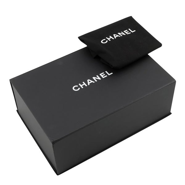 シャネル ショルダーバッグ カメラバッグ スモール ココマーク マトラッセ ラムスキン AS2923 CHANEL 白