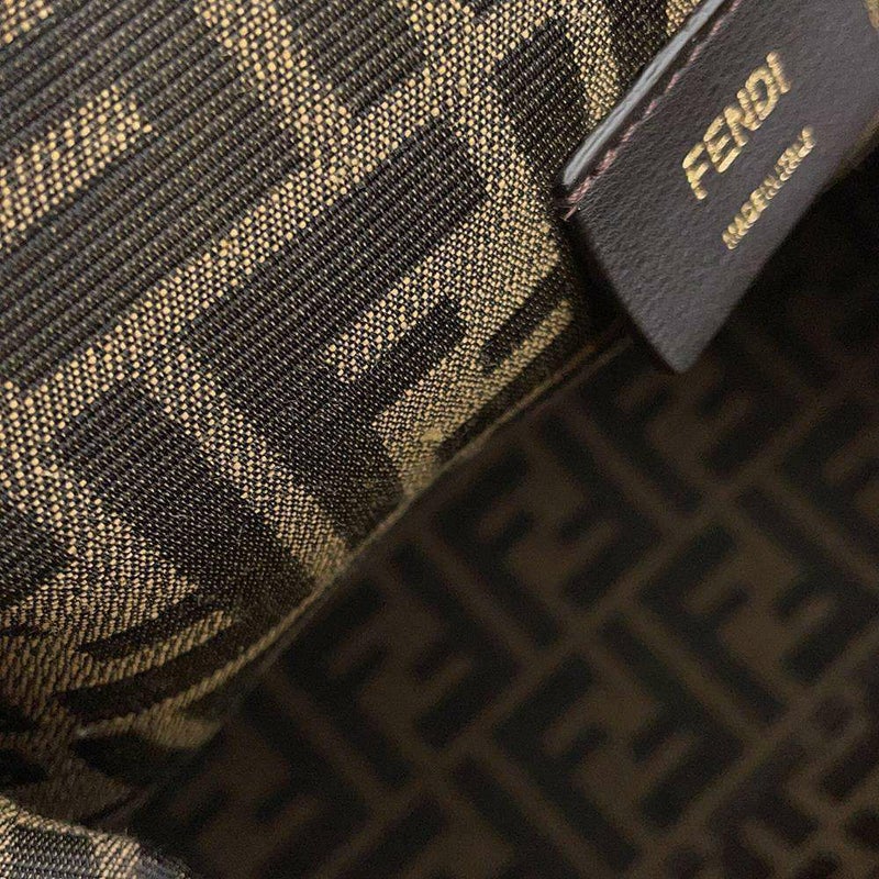 フェンディ ショルダーバッグ ファースト ミディアム レザー 8BP127 FENDI クラッチバッグ