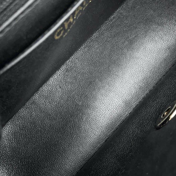 シャネル チェーンショルダーバッグ マトラッセ ココマーク トップハンドル ミニ フラップ ラムスキン AS2431 CHANEL 黒