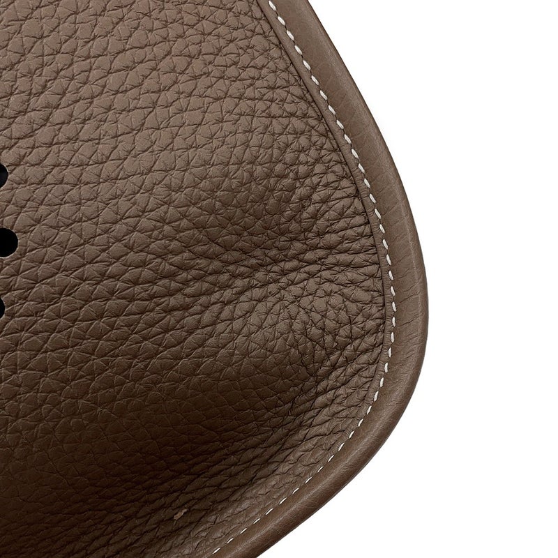 エルメス ショルダーバッグ エブリン3 PM エトゥープ/シルバー金具 トリヨンクレマンス K刻印HERMES Evelyne