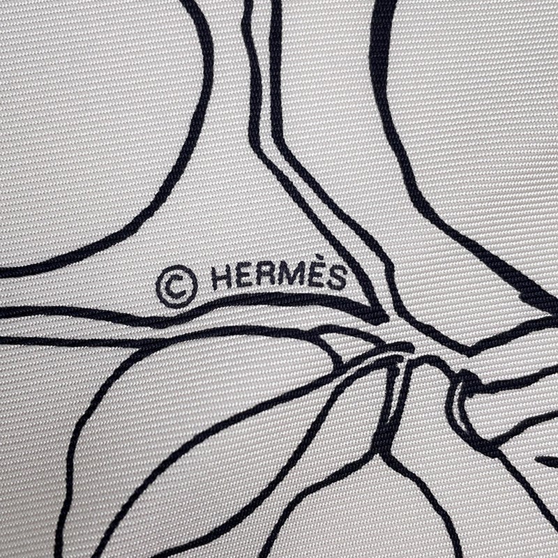 エルメス スカーフ カレ90 ル・ポミエ・セリエ Le Pommier Sellier HERMES シルク 2026年春夏 白 黒