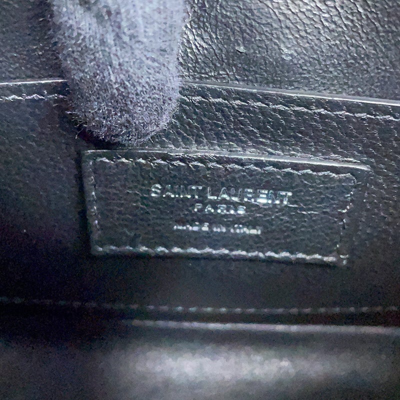 サンローランパリ チェーンショルダーバッグ ヴィッキー スモール パテントレザー 538439 SAINT LAURENT PARIS 黒