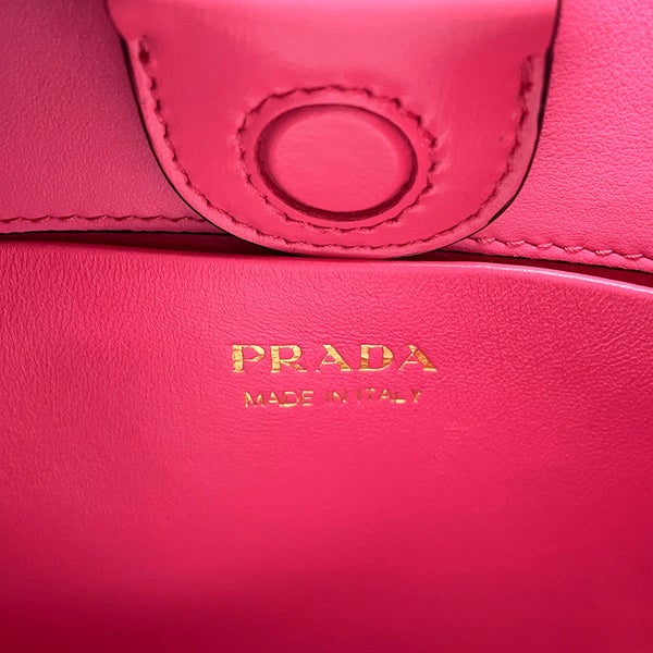 プラダ ショルダーバッグ クレオ ブラッシュドカーフスキン PRADA バッグ ワンショルダーバッグ