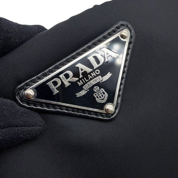 プラダ チェーンショルダーバッグ トライアングルロゴ ナイロン 1BF082 PRADA 黒