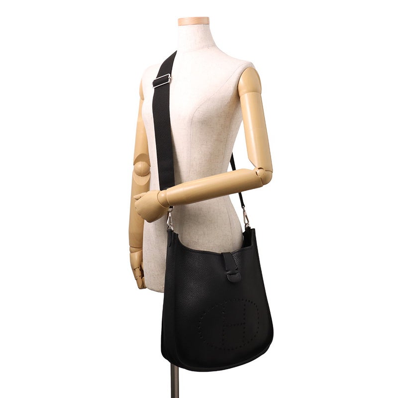 エルメス ショルダーバッグ エブリン3 PM ブラック/シルバー金具 トリヨンクレマンス T刻印 HERMES Evelyne 黒
